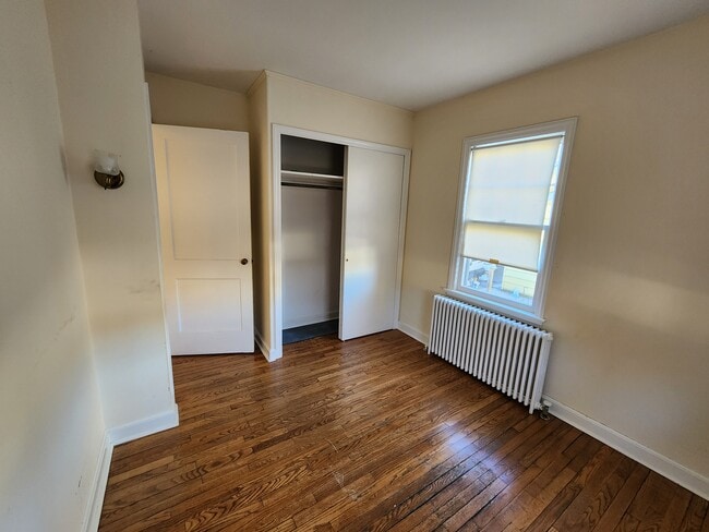Building Photo - 27 Pershing Ave