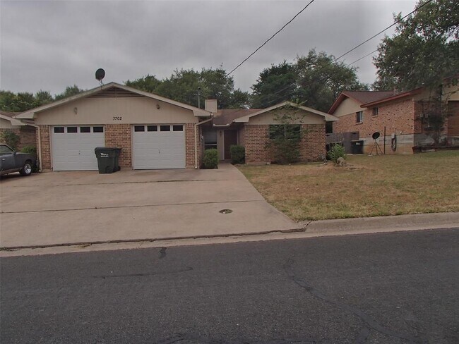 Foto del edificio - 3702 Rocky Hollow Trail