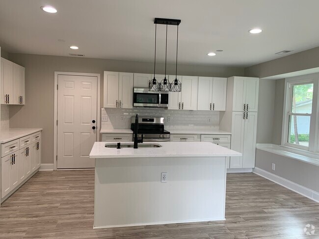 2824 Wyncote Dr
