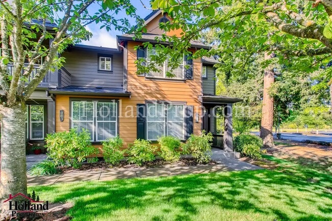 Photo - Beautiful Condo In Excellent Hillsboro Location!