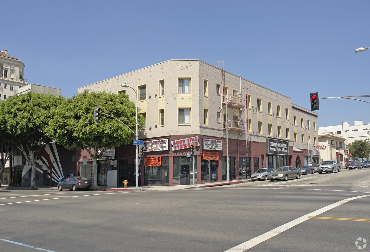 Sunset Wilcox Apartments in Hollywood, CA