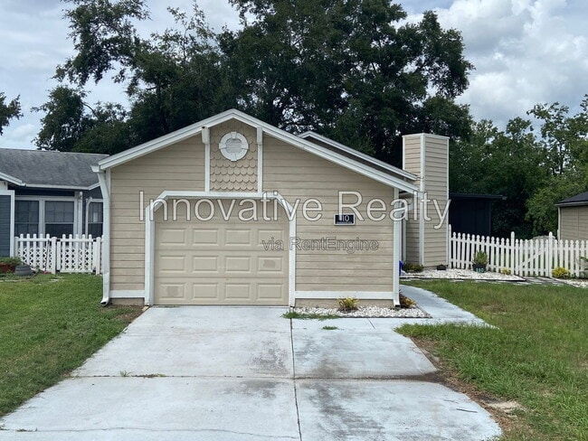 Photo - 110 Cobblestone Way House