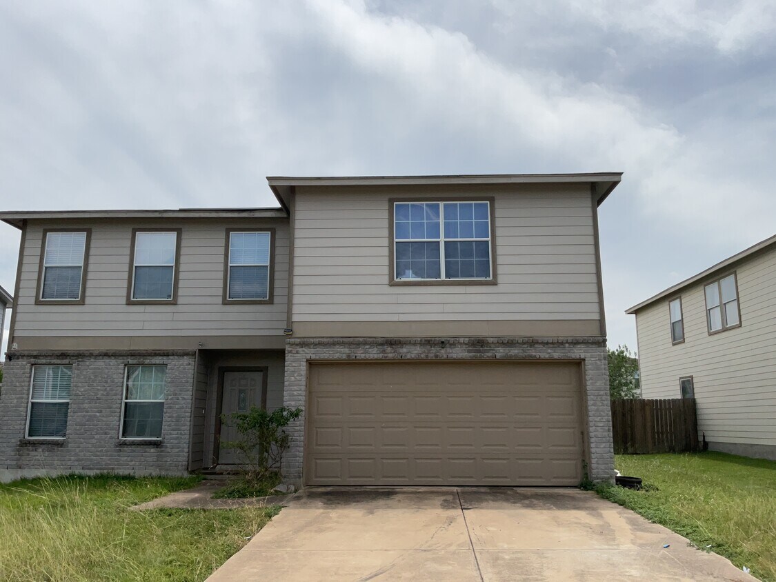 Foto principal - 629 Northhill Cir