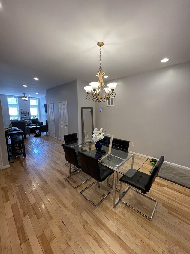 Foto principal - 1743 Druid Hill Ave
