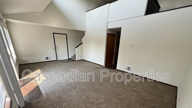 Building Photo - 1555 Fircrest Ct SE