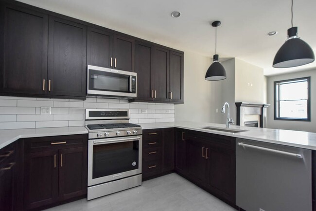 Foto del edificio - 3923 N Ashland Ave