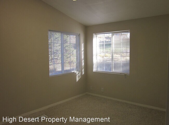 Foto del edificio - 8508 Sundown Canyon Rd