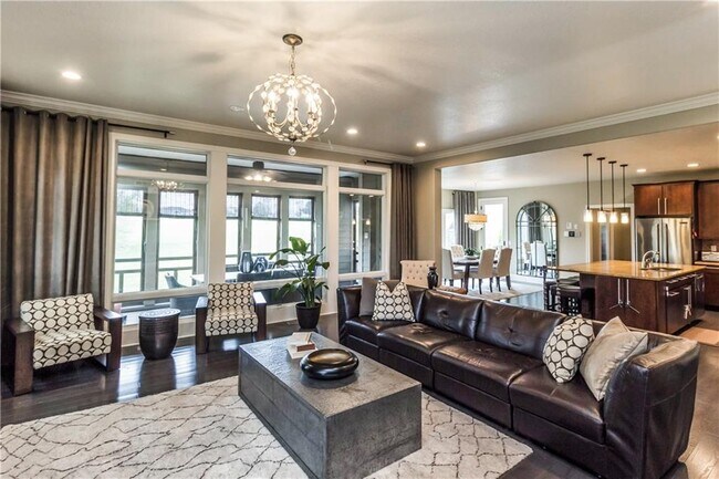 Building Photo - 4795 Windsor Cir