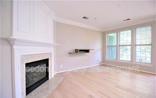 Building Photo - 12624 Fair Crest Ct