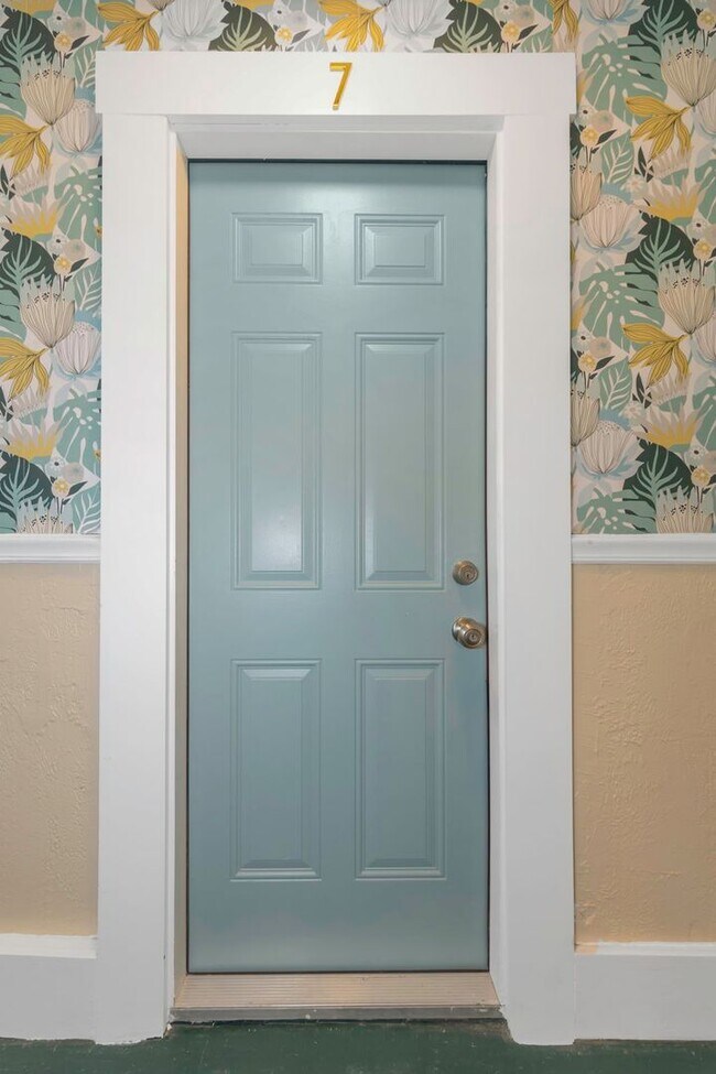 Foto del edificio - P200 - #7A Holiday Inn