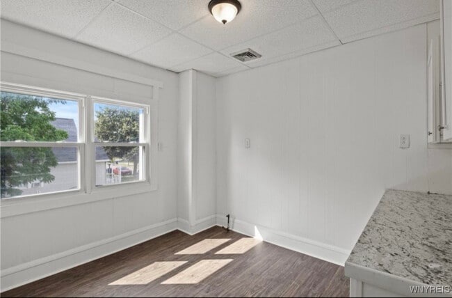 Foto del edificio - 877 Prospect Ave