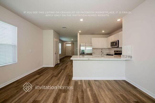 Foto del edificio - 7916 Majestic Palms Ct