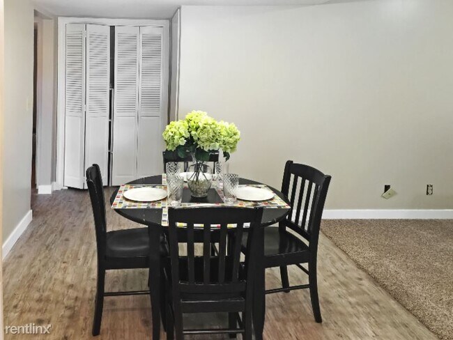 Foto del edificio - 2 br, 2 bath Condo - 321 Peach Lane