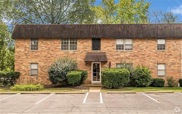 Building Photo - 461 S Clay Ave