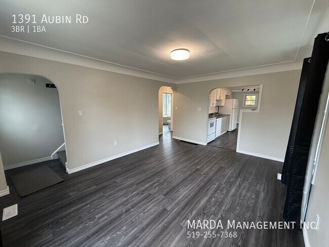 Photo du bâtiment - CHARMING 3 BED/1 BATH HOME - EAST WINDSOR ...