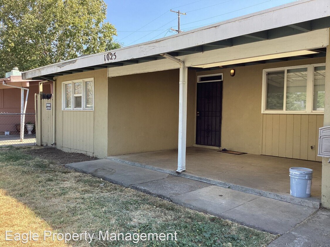 Primary Photo - 3 br, 2 bath House - 1025 Hobson Avenue