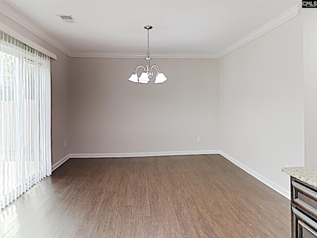 Foto del edificio - 715 Dawson Park Way