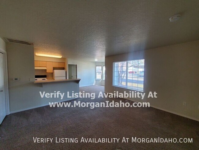 Foto del edificio - 217 N Avenger Ln