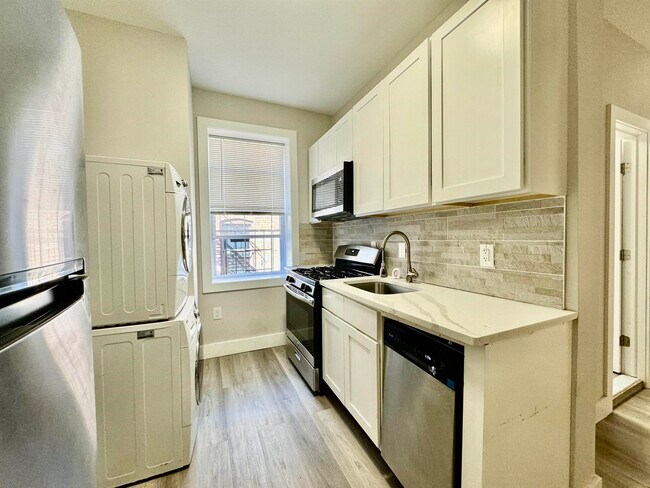 Foto del edificio - 6404 Park Ave