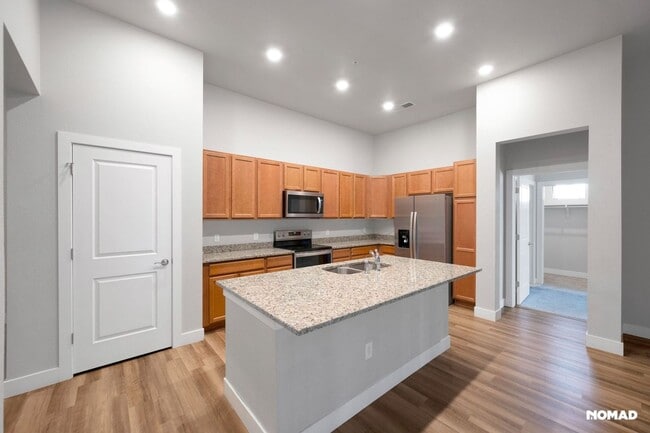 Foto del edificio - Charming 2BR-2BA Condo in Aurora Town Center
