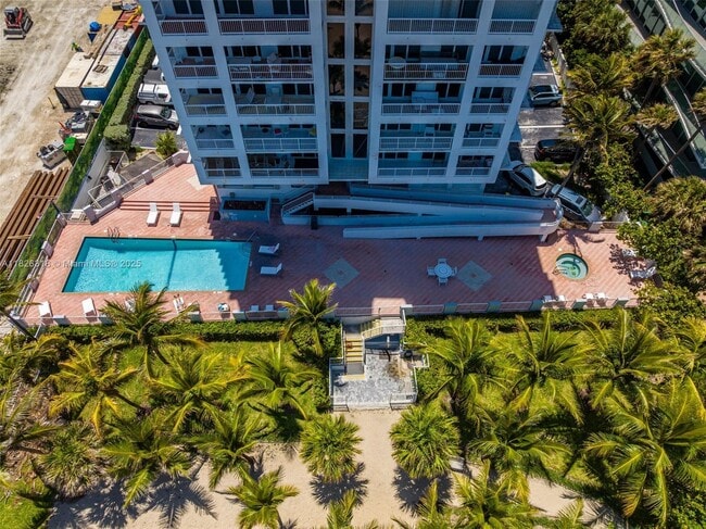 Building Photo - 9341 Collins Ave
