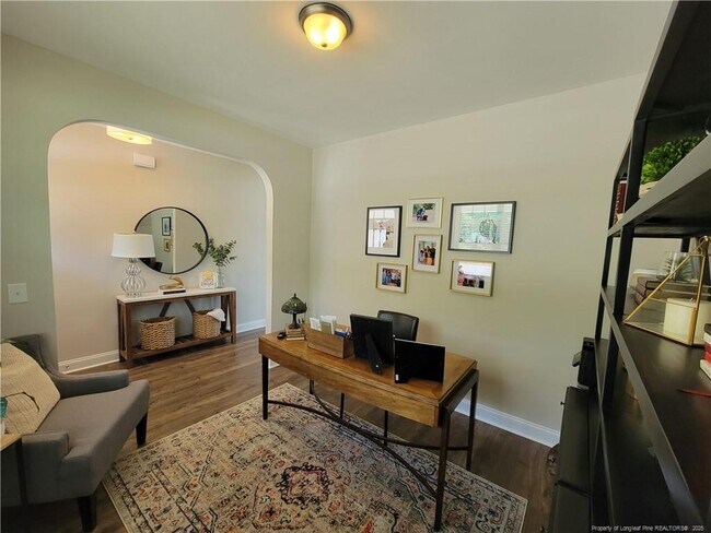 Building Photo - 6524 Carswell Dr