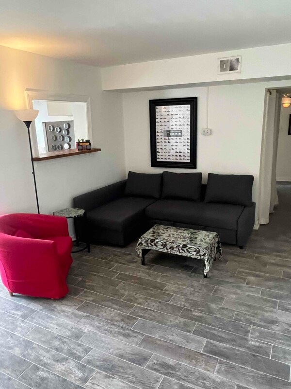Foto del edificio - 1727 28th St SE