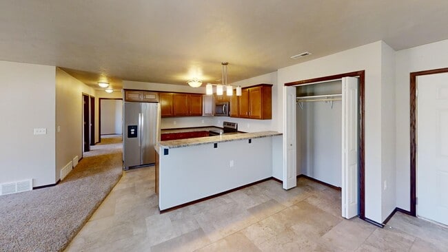 Building Photo - 110 Tanner Ct