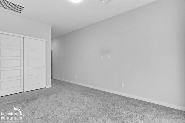 Foto del edificio - Modern 2Bdm 2.5Ba Home in Central Phoenix!
