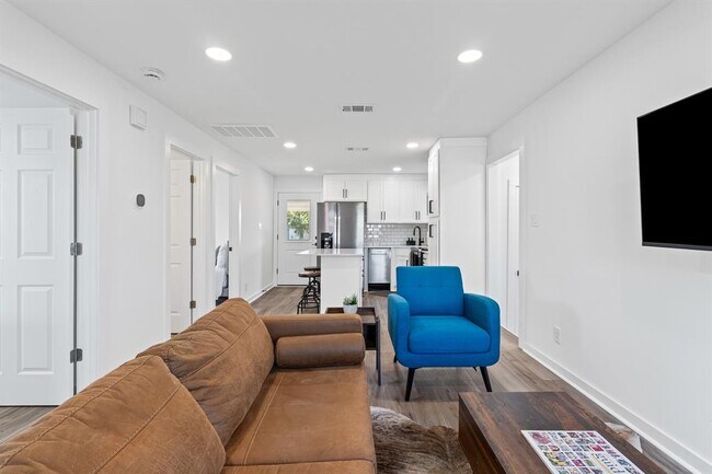 Foto del edificio - 901 N Church St