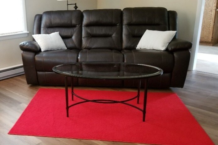 Living area - 425 S Richard St