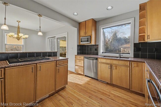 Foto del edificio - 758 Chester St