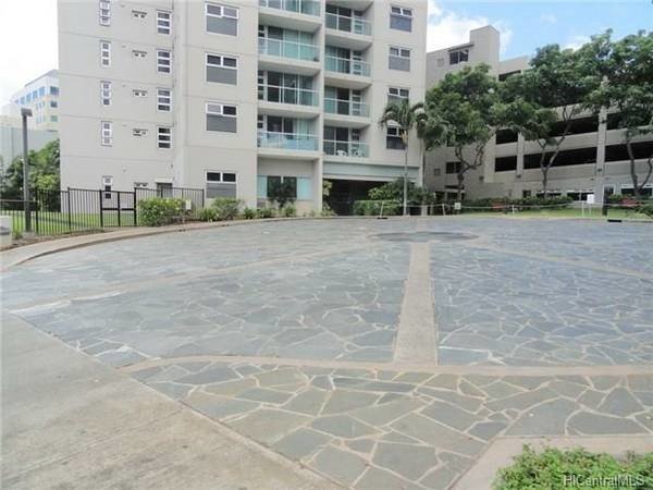 Foto del edificio - 1448 Young St