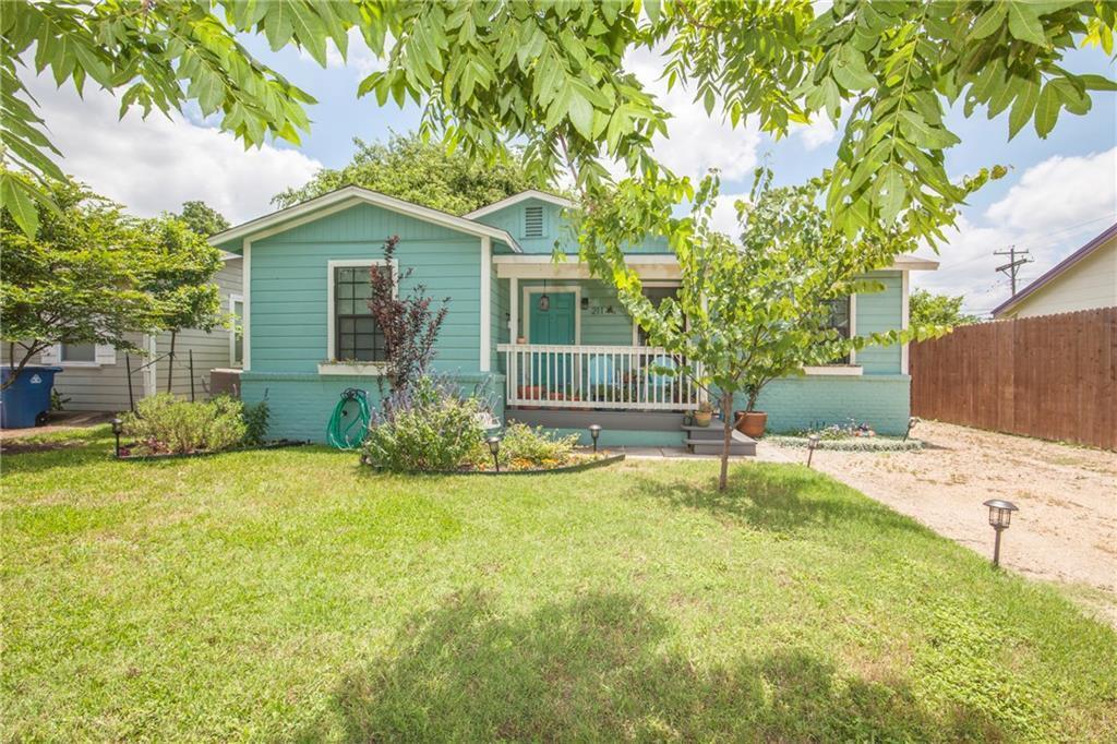 Foto principal - 211 W 55th St