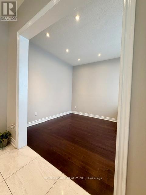 Building Photo - 42 Squire Ellis Dr