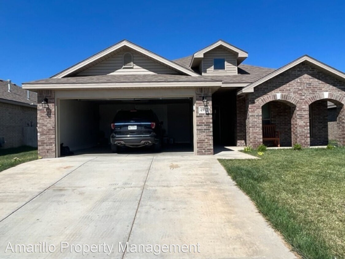 3 br, 2 bath House 4912 Hinson St House Rental in Amarillo, TX
