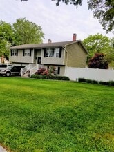 Building Photo - 367 Wildwood Rd