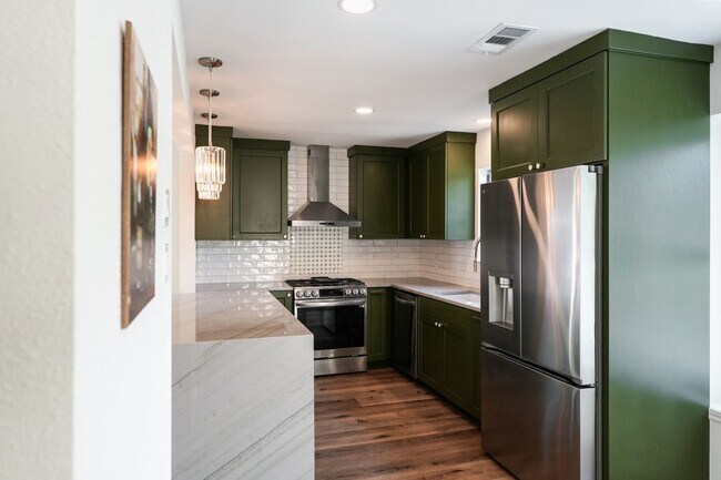 Foto del edificio - 4 Bedroom Single Family Home in Pflugerville