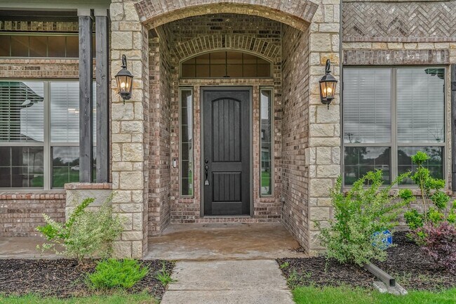 Foto del edificio - 8165 Honeywell Ave