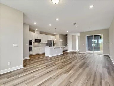 Foto del edificio - 7321 Alpine Butterfly Ln