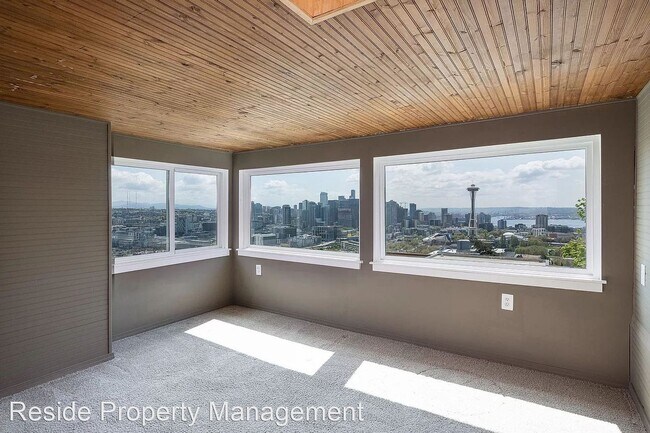 Building Photo - 2 br, 1 bath House - 1235 3rd Ave. N. #B
