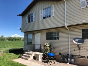 Building Photo - 1350 W 100 S