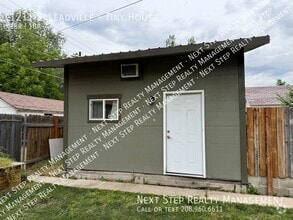 Building Photo - 1211 S Leadville Ave