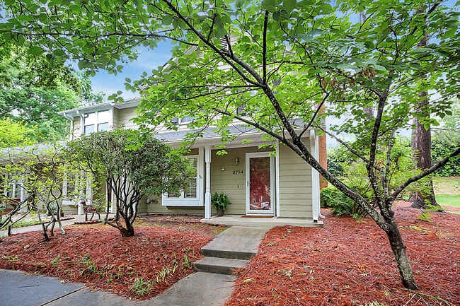 Photo - 2754 Tiergarten Ln House