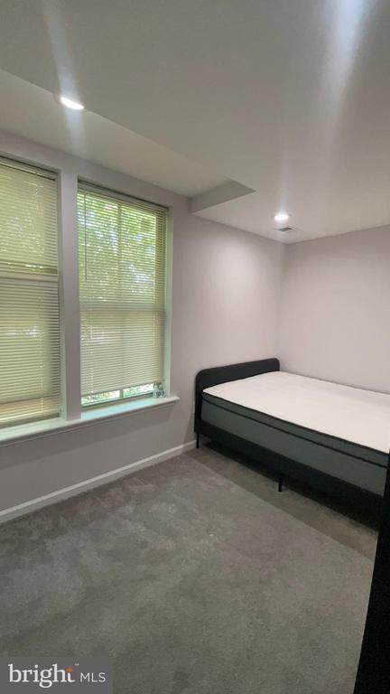 Foto del edificio - 2730 22nd St NE