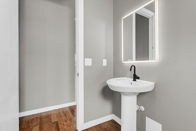 Foto del edificio - 2166 Bristol Cove