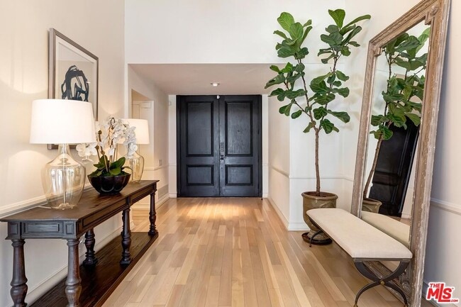 Foto del edificio - 1075 Wallace Ridge