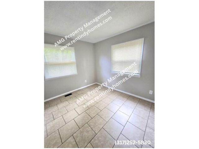 Foto del edificio - 5808 Allendale Dr