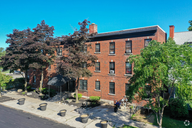 Building Photo - Lafayette Apartments