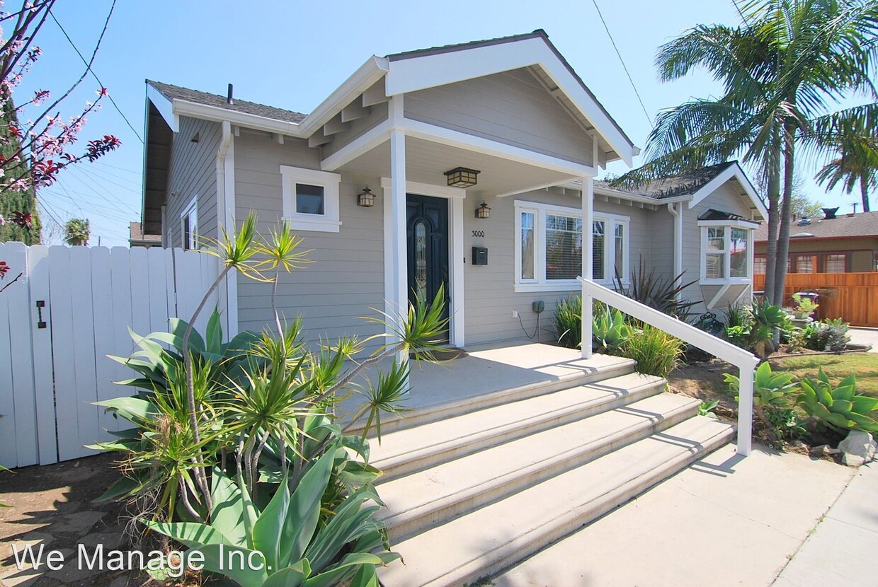 Primary Photo - 3 br, 2.5 bath House - 3000 E Broadway